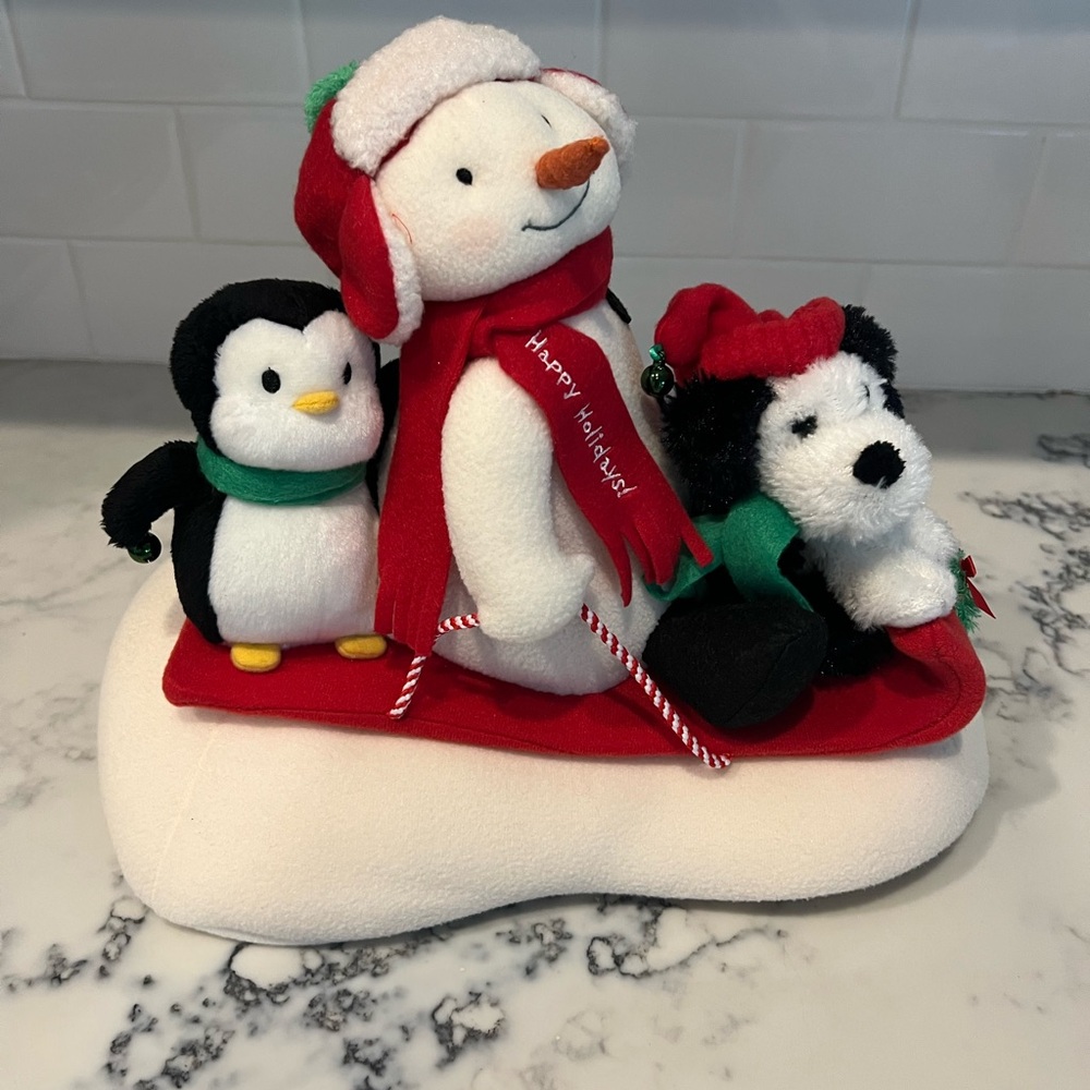 Hallmark Jingle Pals Snow What Fun Animated Plush Moves and Plays Sleigh Ride